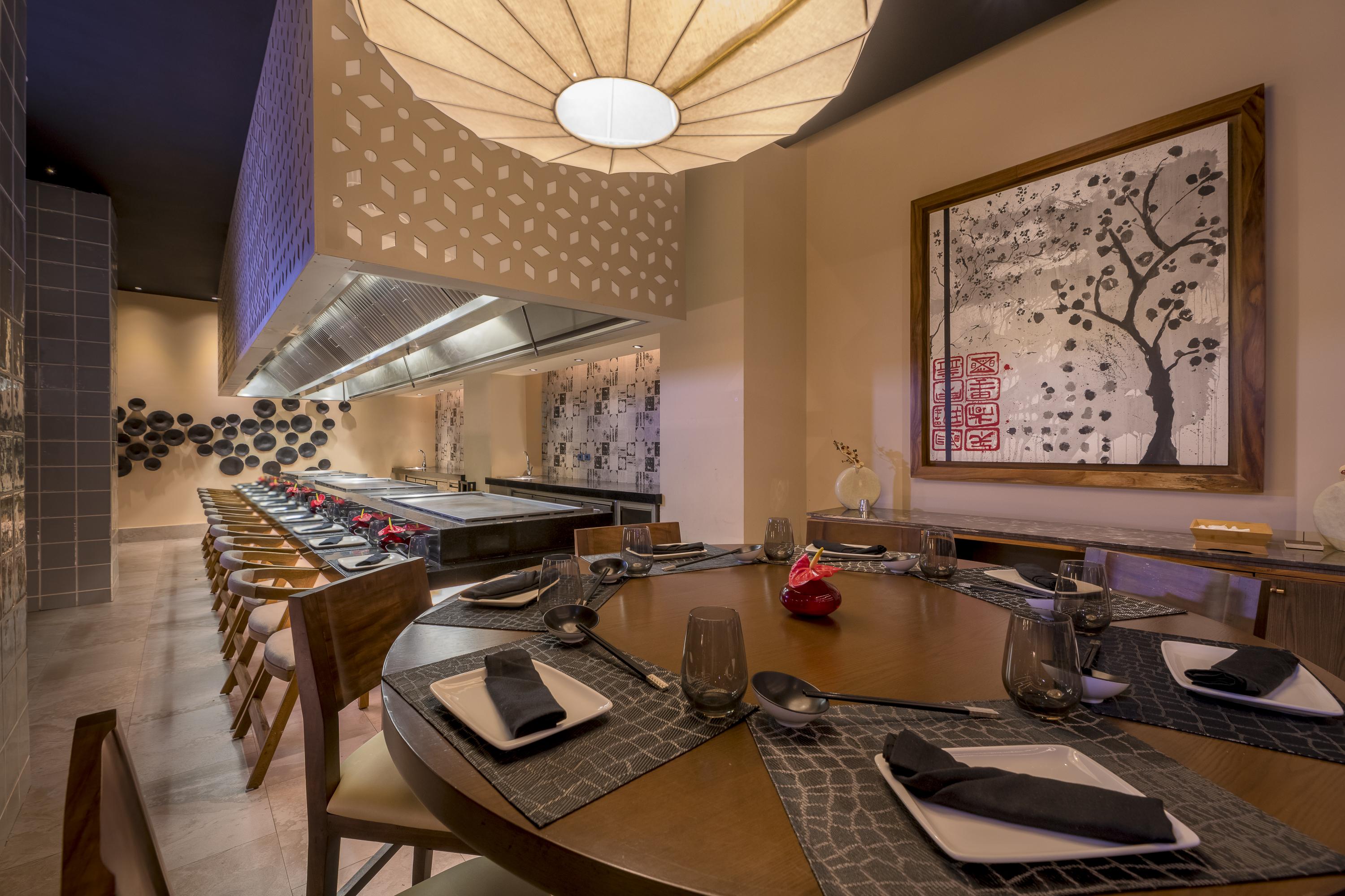 ヘブン リビエラ カンクン リゾート アンド スパ【大人専用・オールインクルーシブ】 Alfredo V. Bonfil エクステリア 写真 The interior of the restaurant